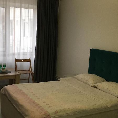Apartamento Garsoniera Centru Galaţi Exterior foto