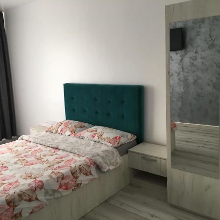 Apartamento Garsoniera Centru Galaţi Exterior foto