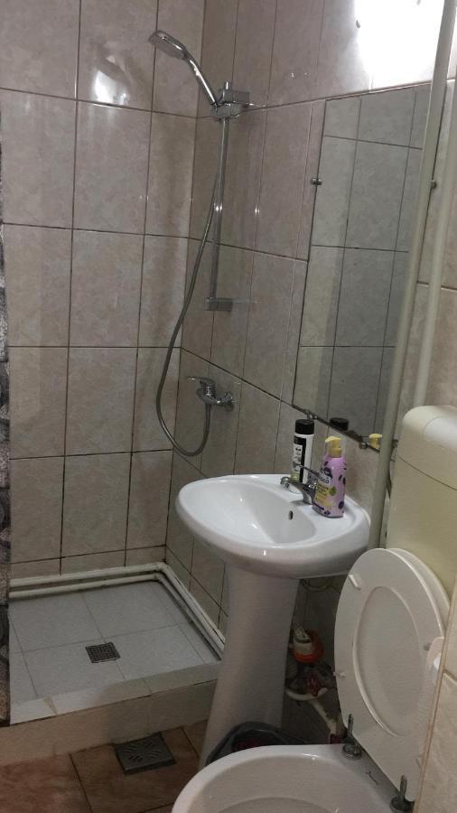 Apartamento Garsoniera Centru Galaţi Exterior foto
